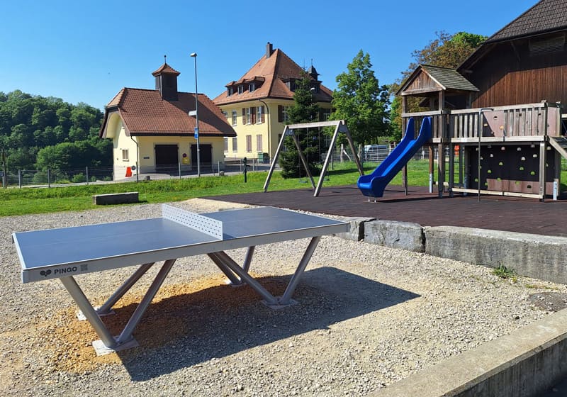 Pingo Outdoor Tischtennistisch der Gemeinde Walliswil
