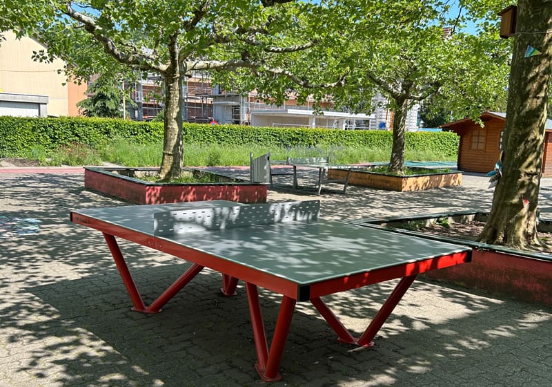 Pingo Outdoor Tischtennistisch bei der Primarschule Münchenstein